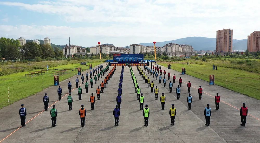 Heilongjiang Forest fire Brigade held a “flame blue” fire fighting professional skills competition