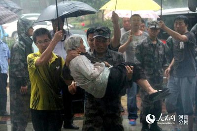 Always put the People in the highest position in your Heart — Remember the “most beautiful firemen” fighting on the front line of Henan Flood control and relief